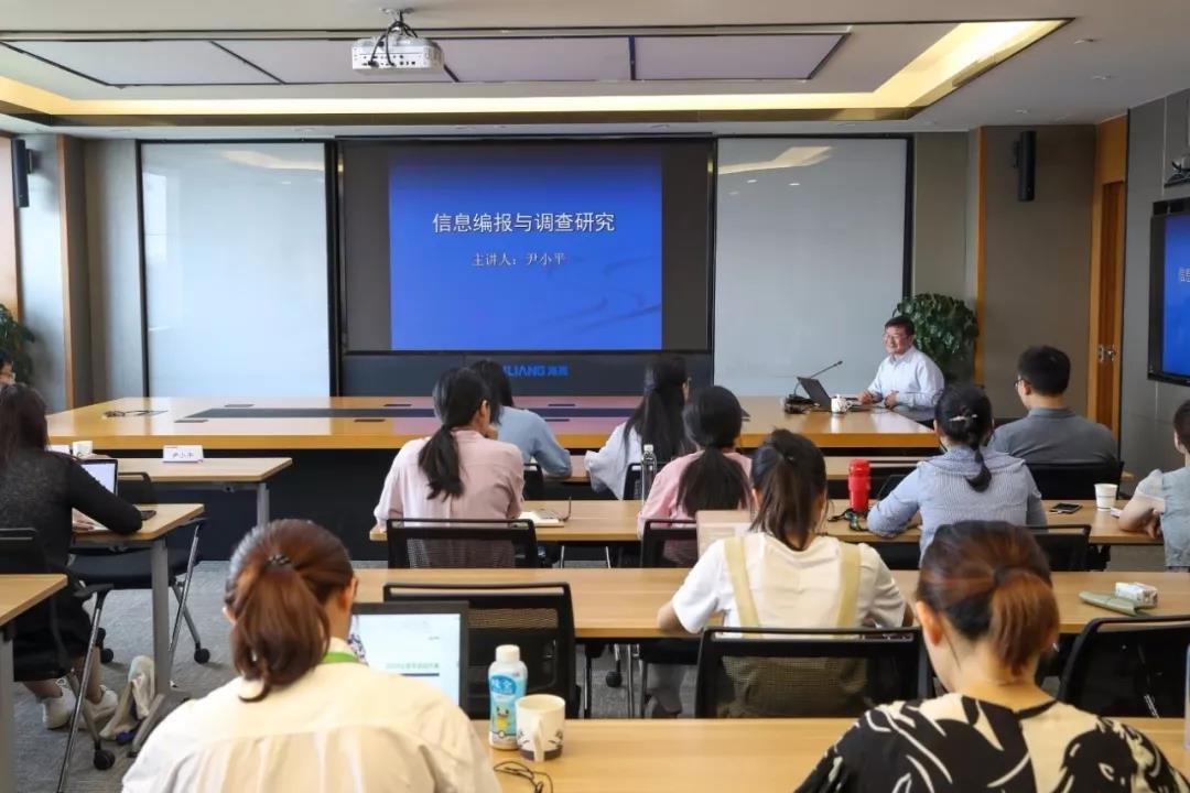 1560311595514391cEoH.jpg 1.jpg